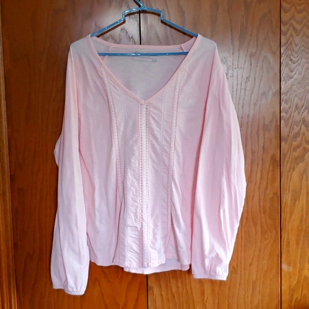 Women's Eddie Bauer top
